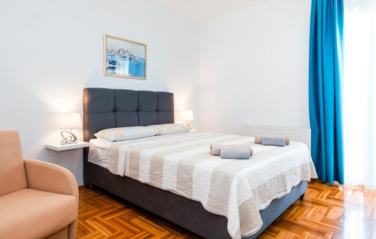Apartments Plavi Biser Sibenik Exterior photo